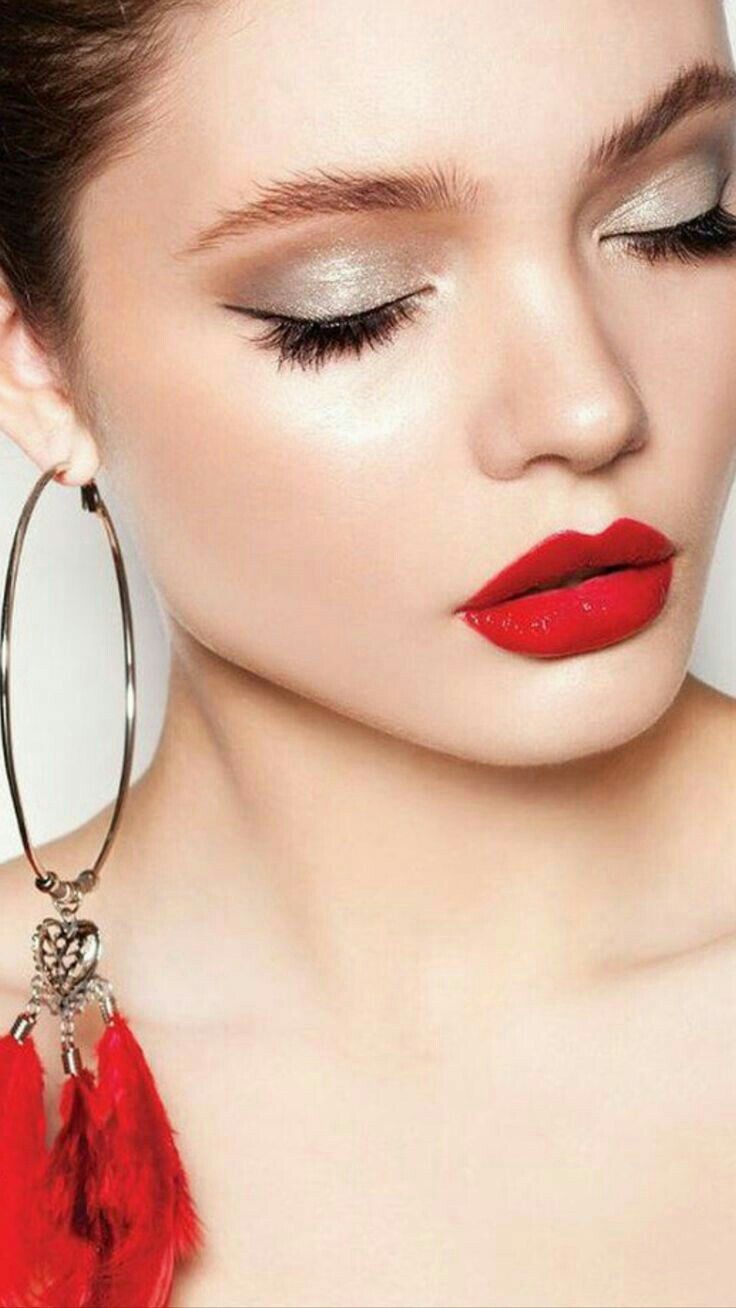 میکاپ شب یلدایی ساده و شیک